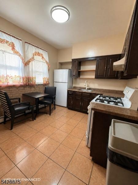 1st fl kitchen