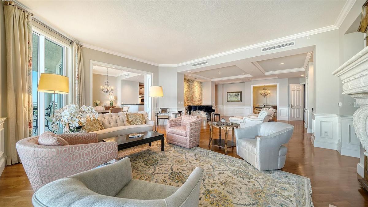 1205 LIVING ROOM