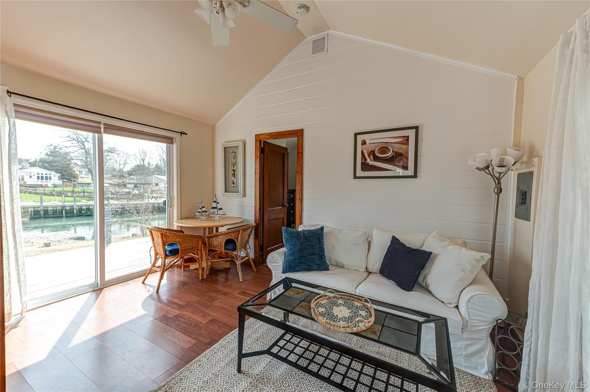 Open concept with bright sunshine and water view