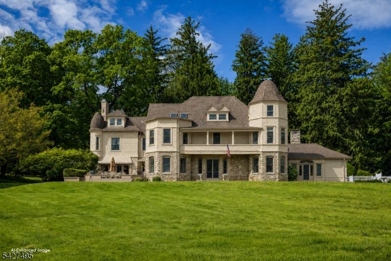 AI enhanced - front of house