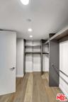Walk in closet 1