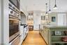 Gourmet Eat-in Kitchen