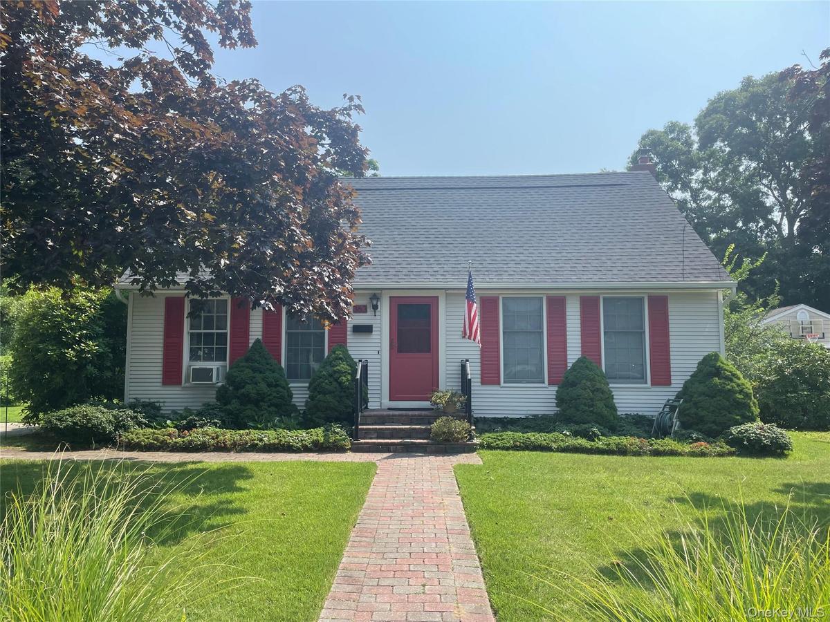 Nice, Neat Home,-well maintained, wonderful neighborhood