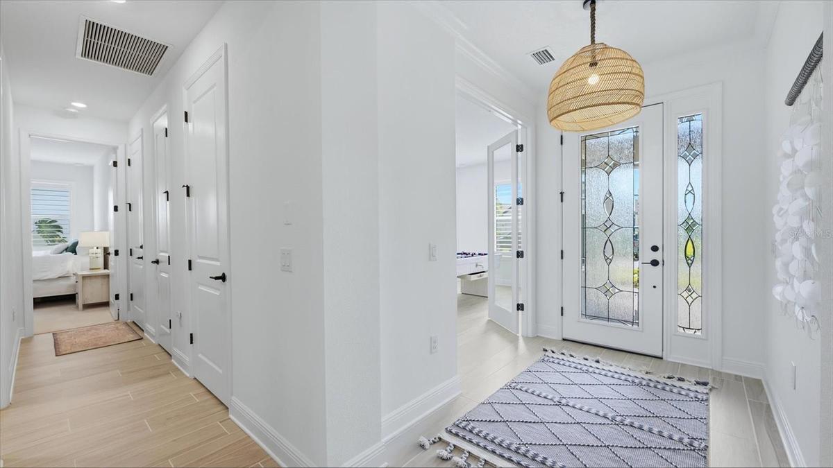 Inviting Foyer!