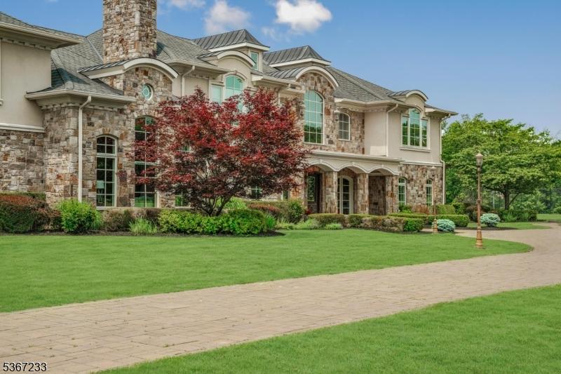 Front of Home (3 of 3)