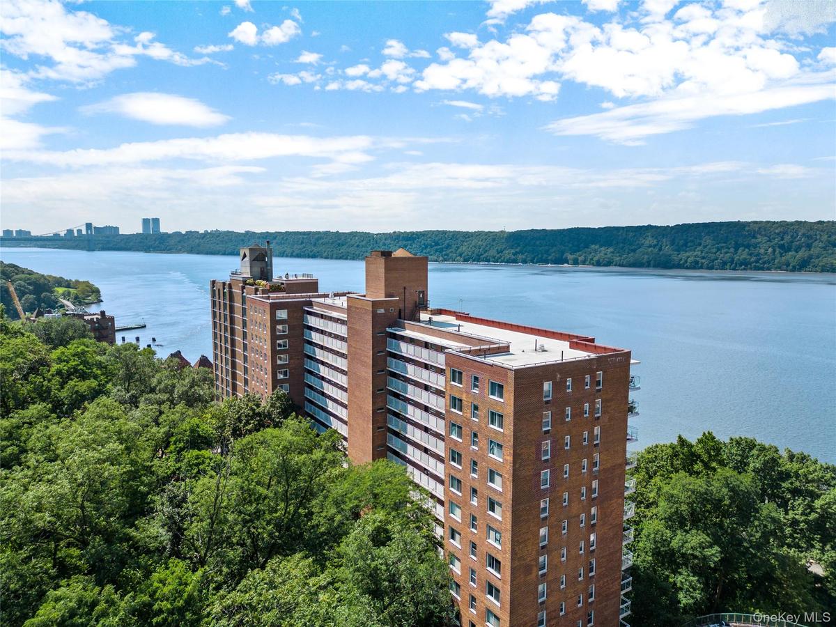 Arial view of building, Hudson River and Palisades