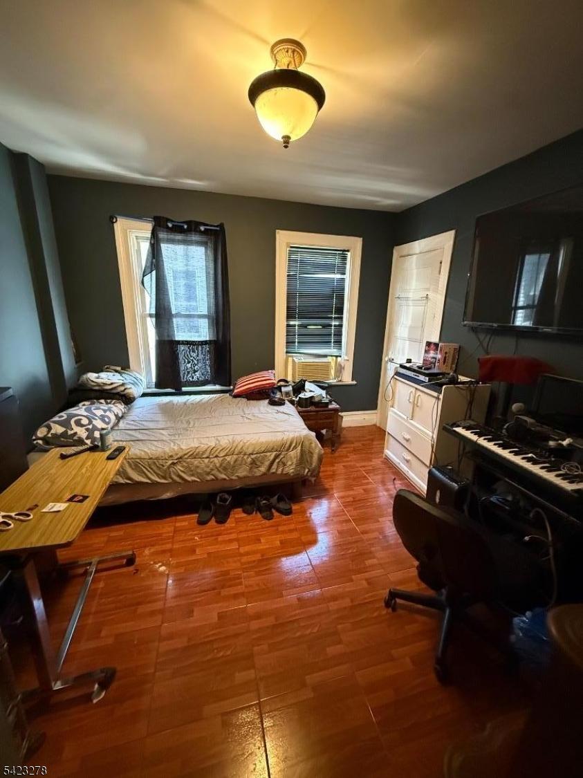 Bedroom 2nd floor