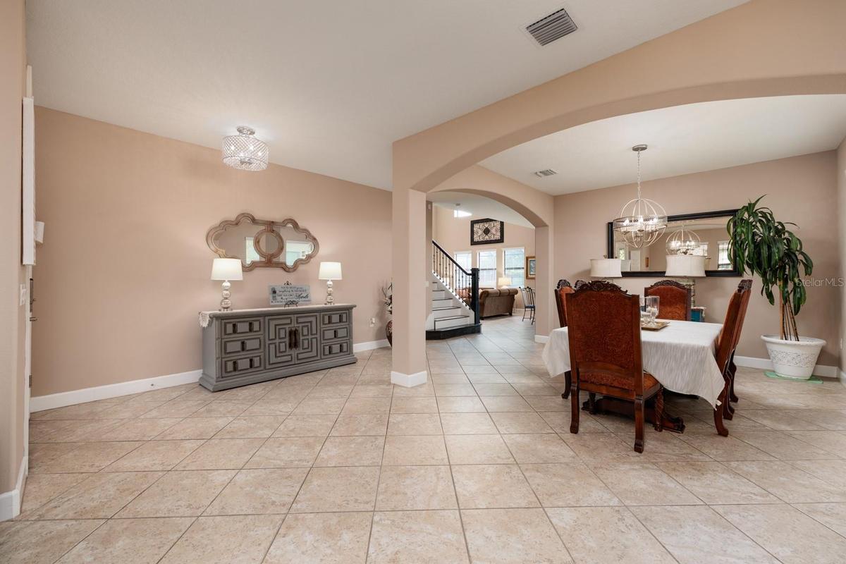 Living Room/Dining Room