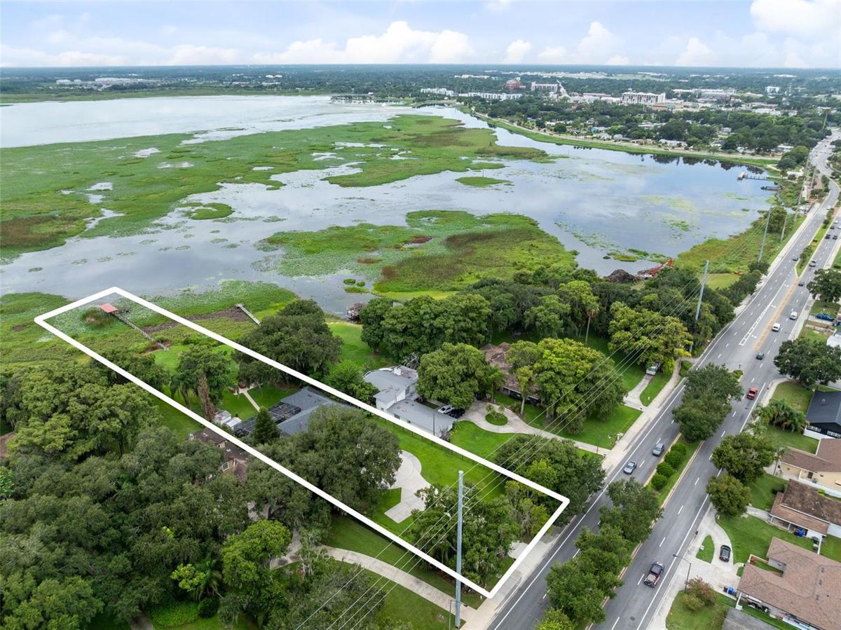 1.49 acre home on Lake Toho