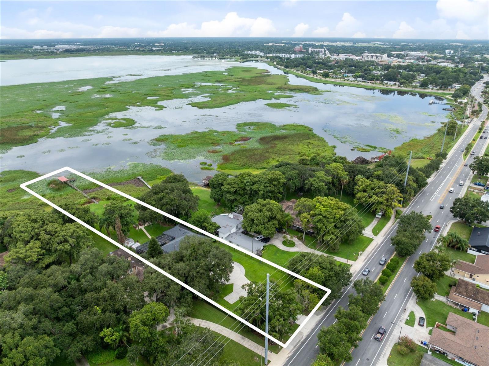1.49 acre home on Lake Toho
