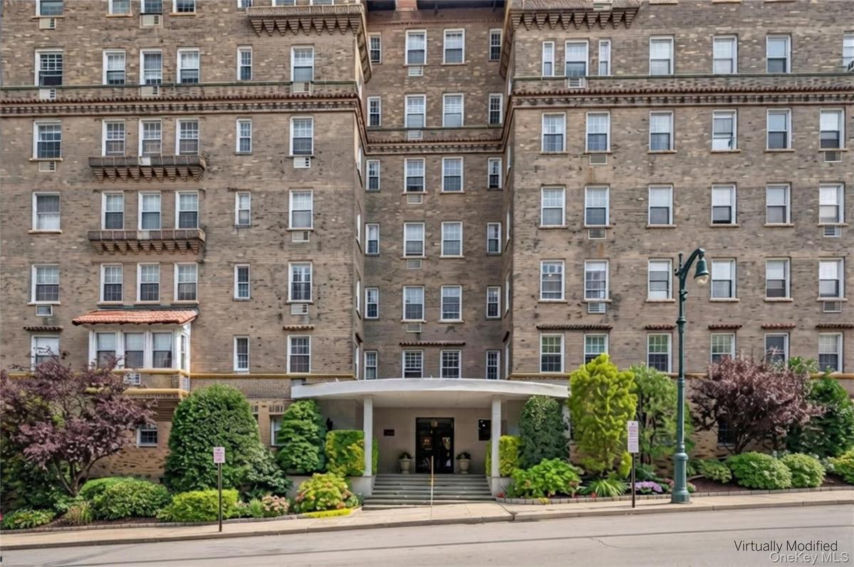 Welcome to 16 N. Chatsworth Avenue, an upscale pre-wardoorman building