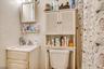 Bathroom 1st floor