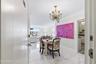 Entrance/dining area