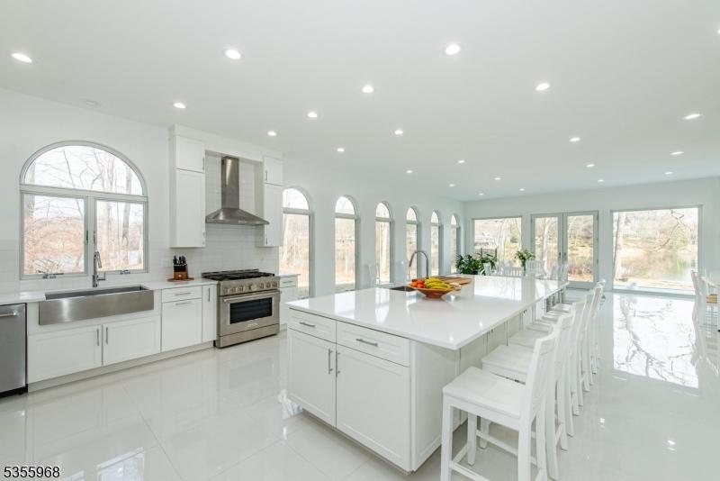 Gourmet Kitchen