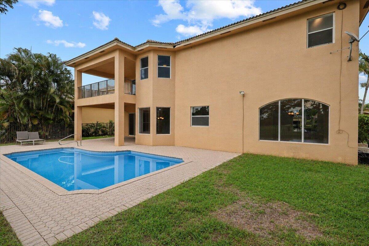 BACKYARD-POOL DECK