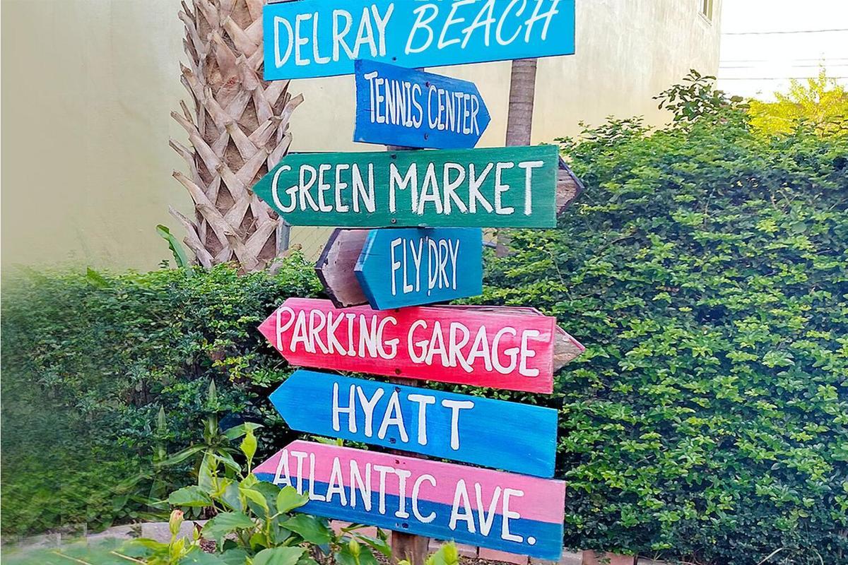 Atlantic Ave Delray Beach Sign