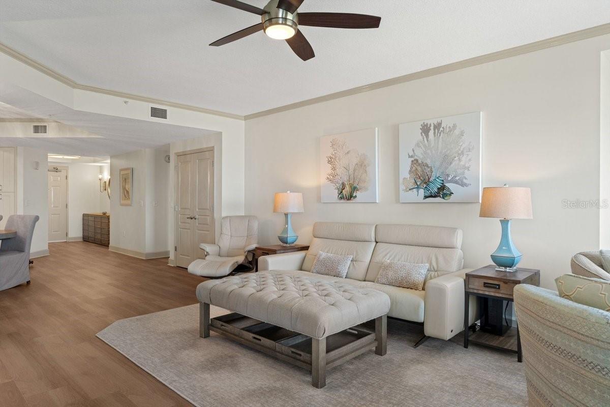 Designed for both everyday comfort and effortless entertaining, the open living space flows beautifully.