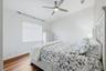 Guest bedroom (3)