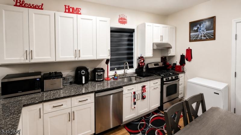 kitchen2
