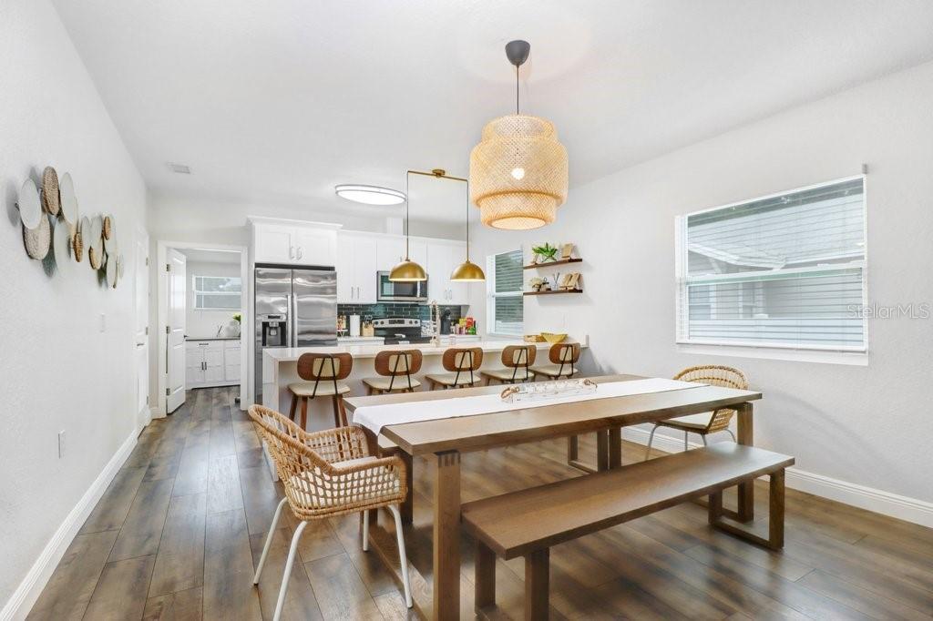 Dining/Kitchen