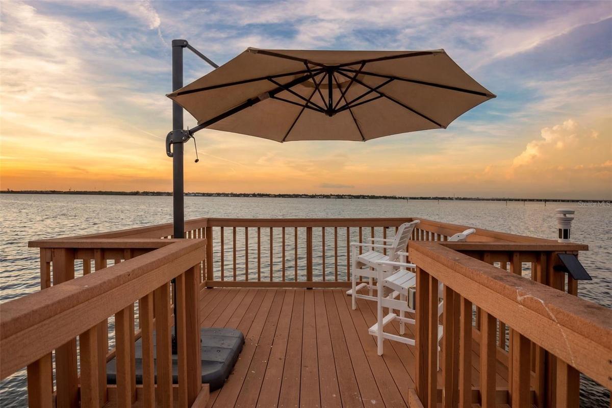 Rear Observation/ Fishing Pier