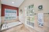 Primary Bathroom w/soaking tub