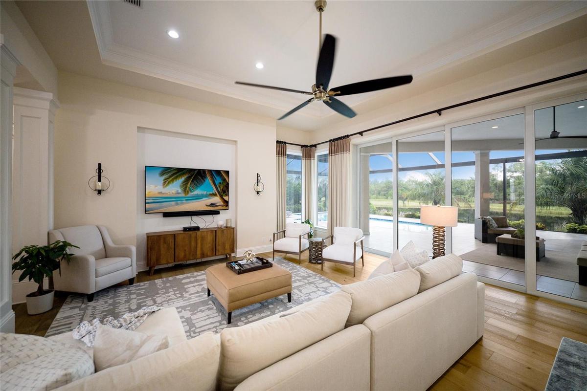 Open view to pool/lake from front door