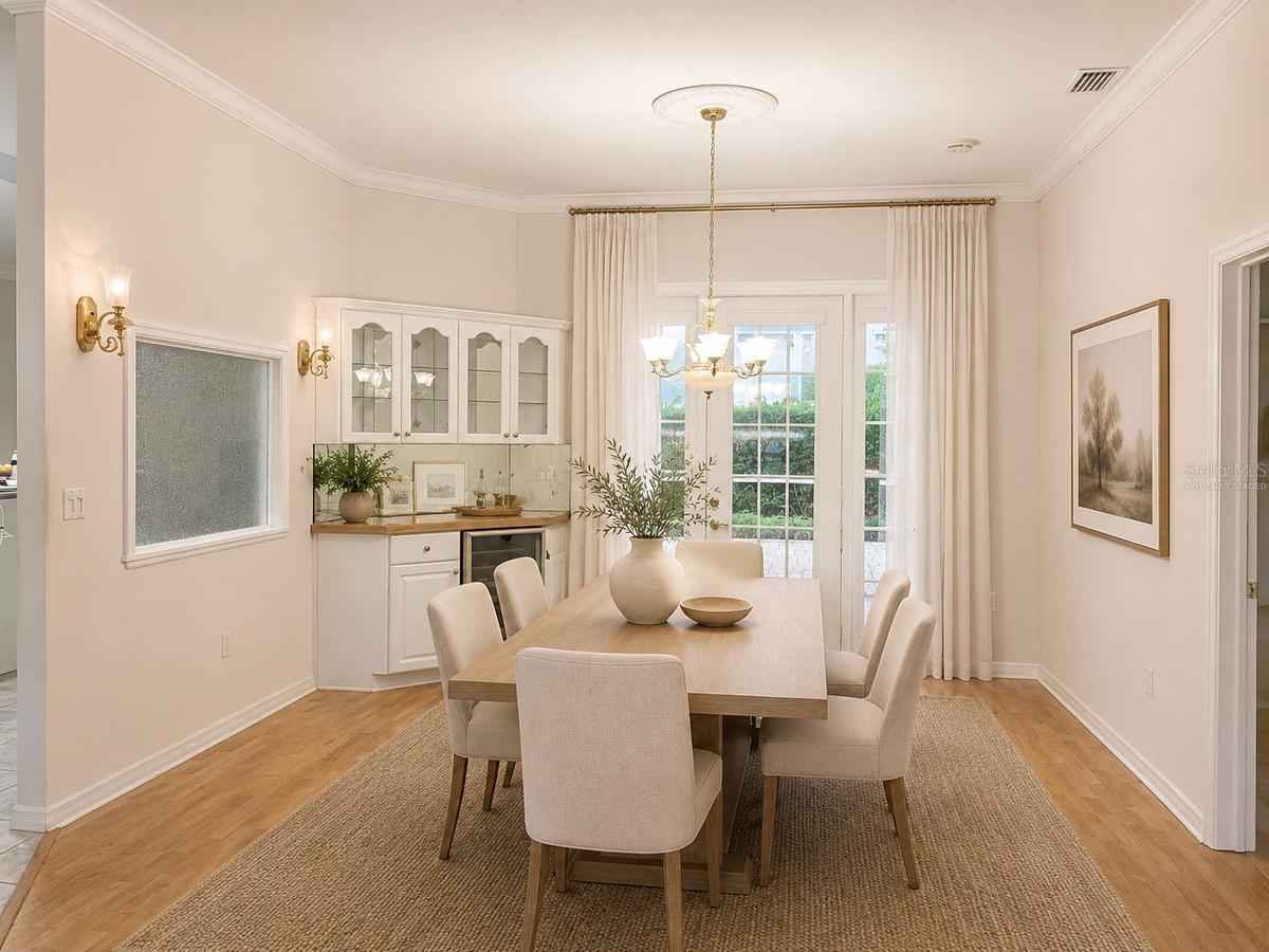 Dining Room Virtually staged