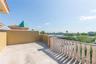 The views of the marina, the city, the Islands activity...