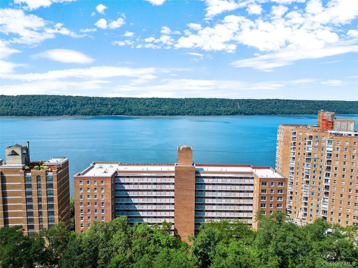 Aerial view of building and Hudson River