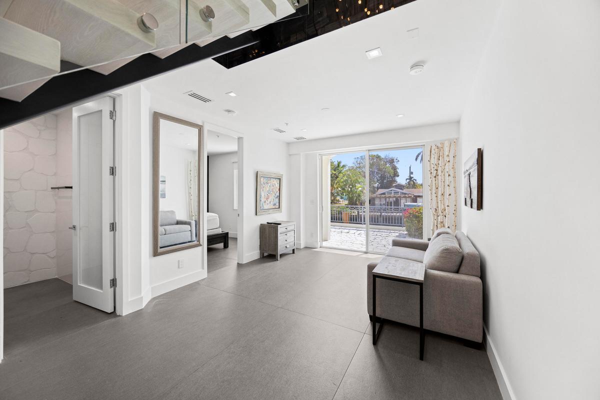 1st Floor Living Room