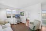 Cottage Living Roon