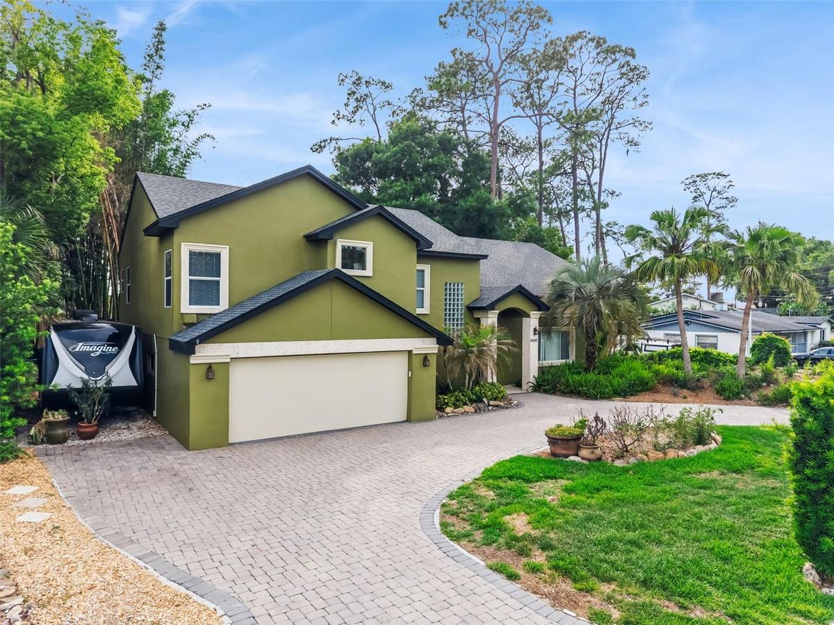 Over-sized circular driveway