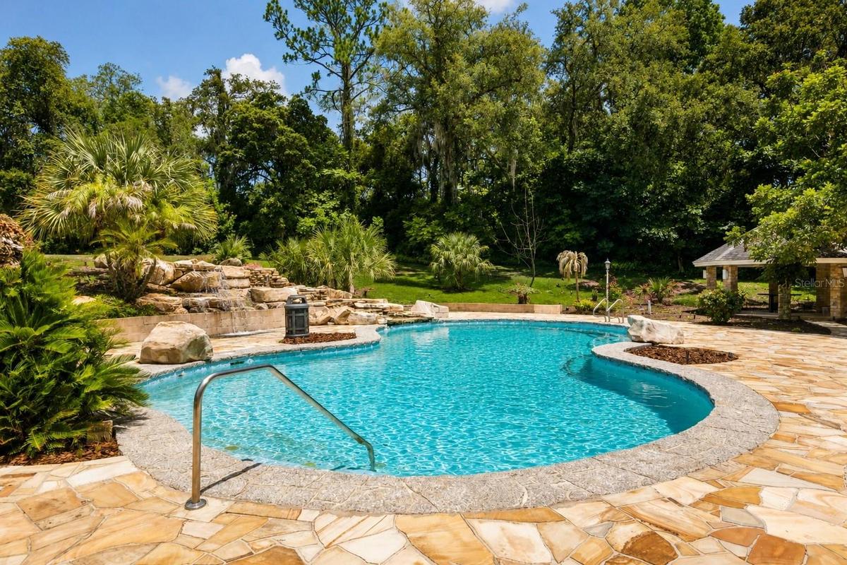Pool, Spa and Waterfall