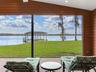 Lanai / Lake View