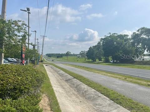 Road view US Hwy 301