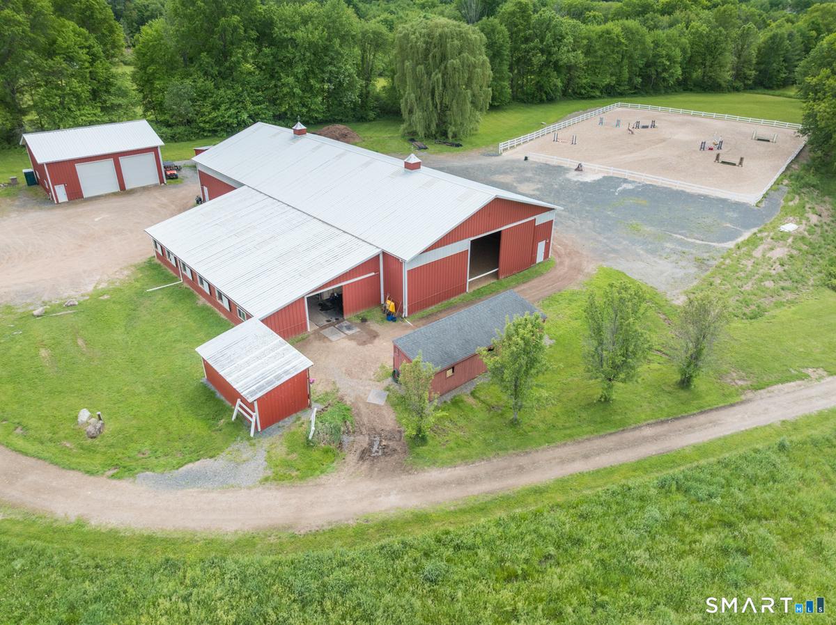 Barn