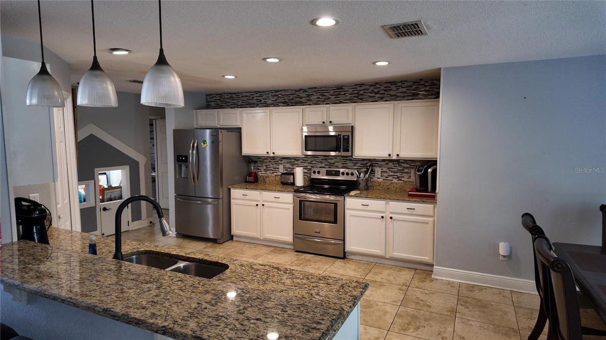 Kitchen 3