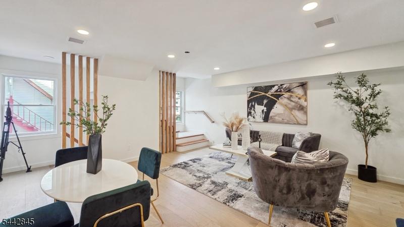 Dining / Living
