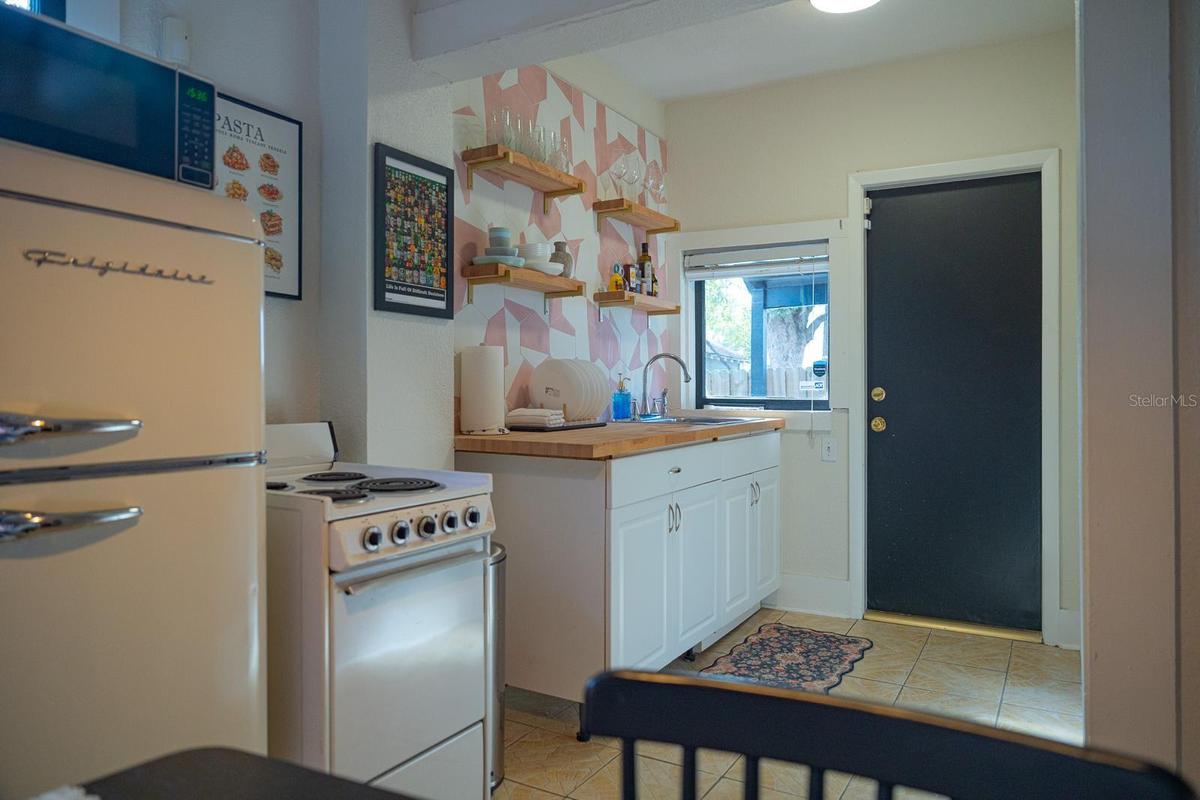 Kitchenette