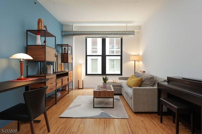 Living room - Bamboo floors
