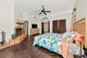 Prime bedroom
