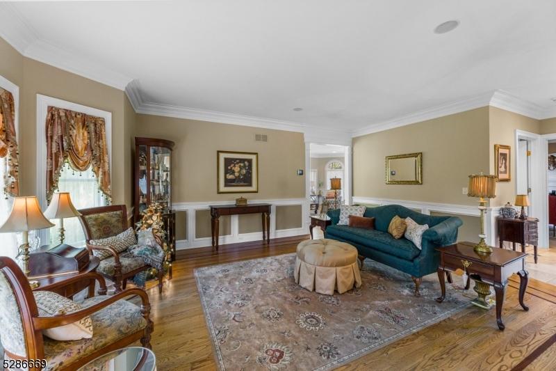 Formal Living Room!