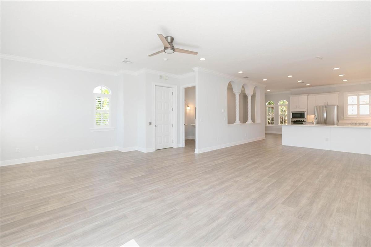 Large kitchen island...open floorplan
