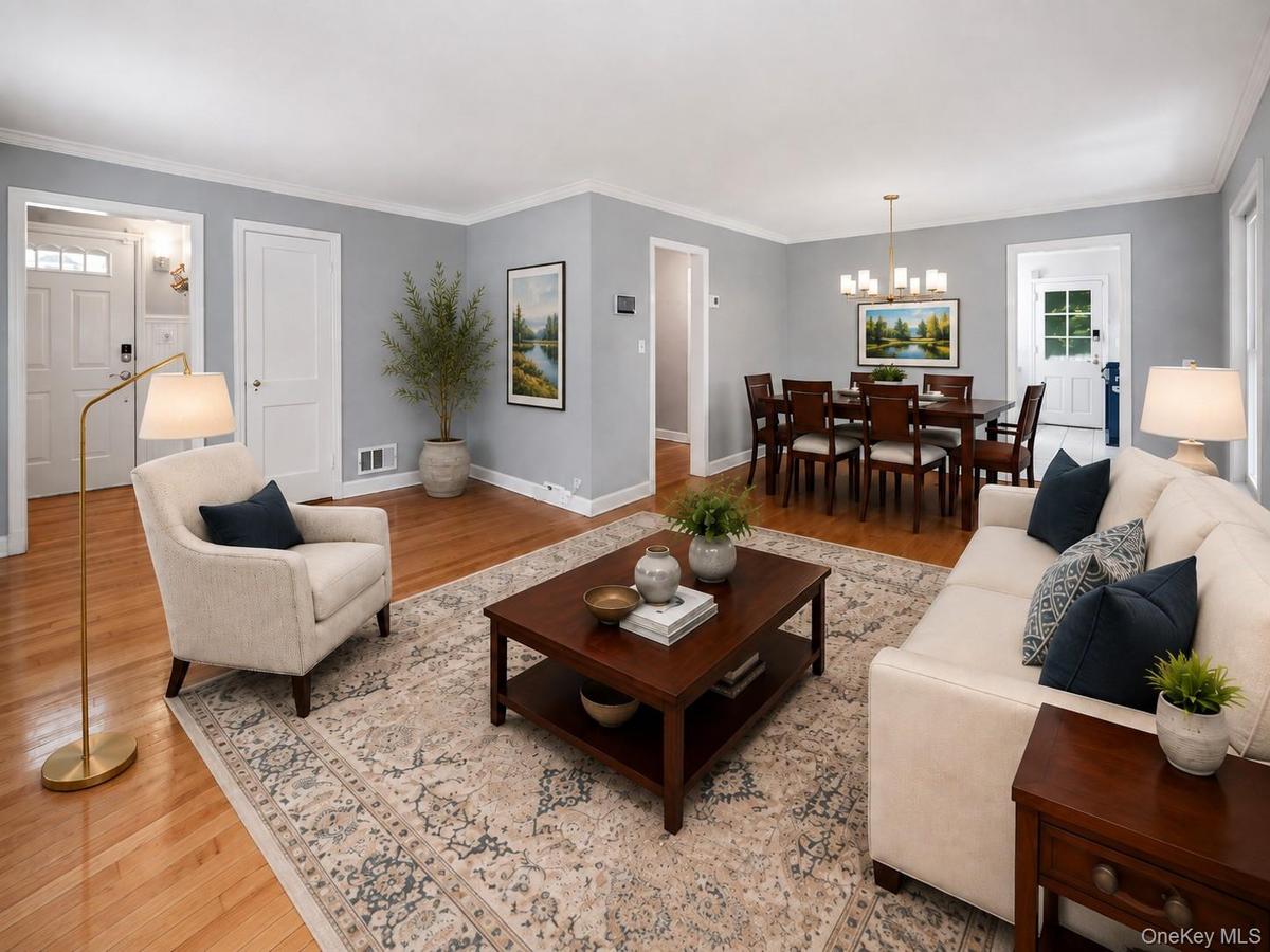 Virtually Staged Livingroom