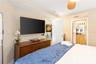 MASTER SUITE WITH 2 SEPARATED SINKS