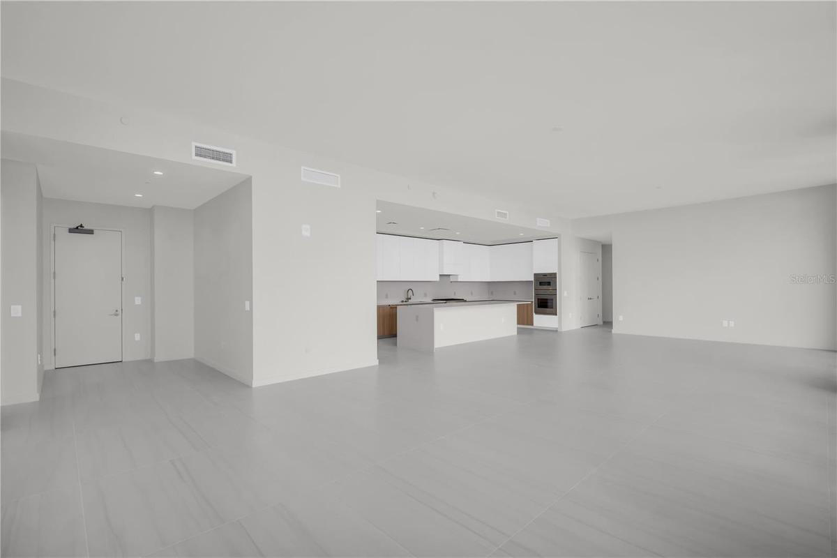 Great Room & Kitchen