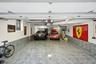 4 car garage
