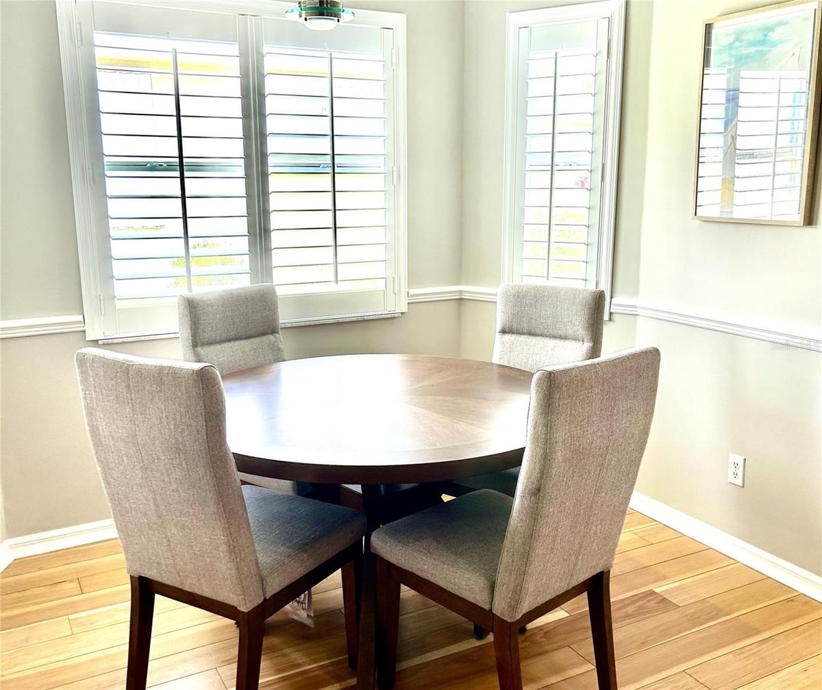 BREAKFAST NOOK