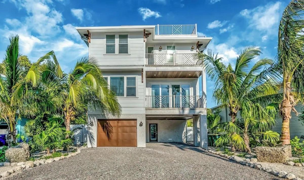 2403 Avenue C, Bradenton Beach, FL MLS#A4684030Front Exterior